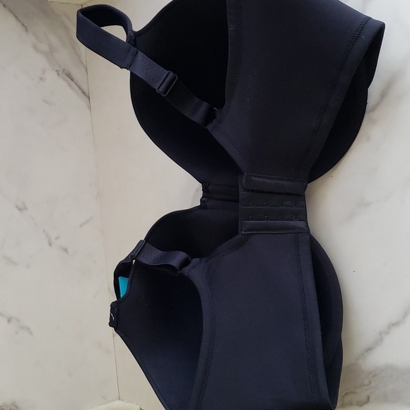 Vanity Fair Full Figure Beauty Back Smoothing Underwire Bra Black, 42G 76380 - Picture 8 of 11